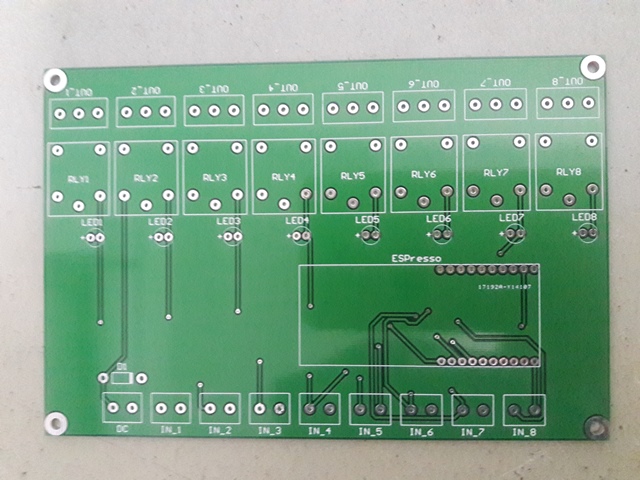 pcb-iot-switch-8-channel